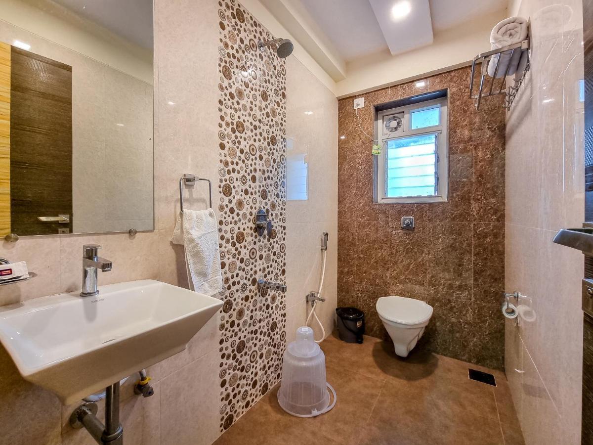 Home2 Suites And Service Apartments, Mumbai Airport Экстерьер фото