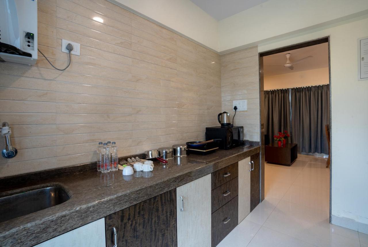Home2 Suites And Service Apartments, Mumbai Airport Экстерьер фото
