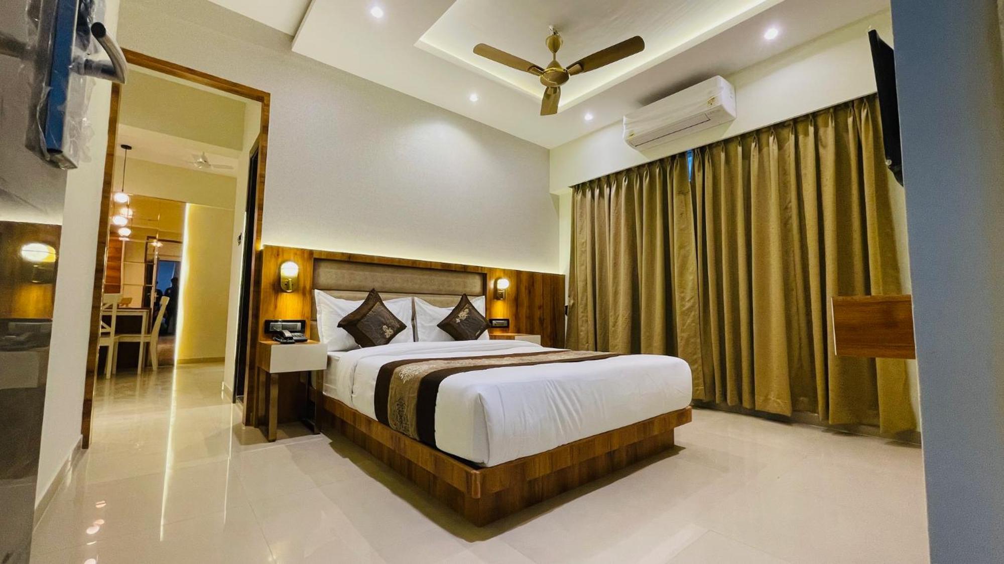 Home2 Suites And Service Apartments, Mumbai Airport Экстерьер фото