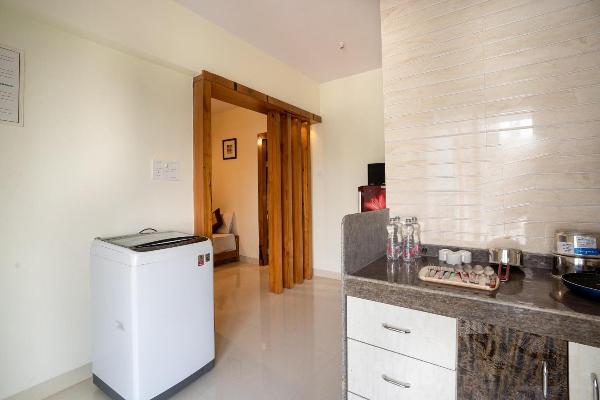 Home2 Suites And Service Apartments, Mumbai Airport Номер фото